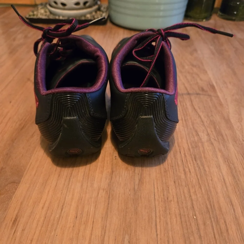Puma Navy Blue and Pink Driving Shoes Size 9.5